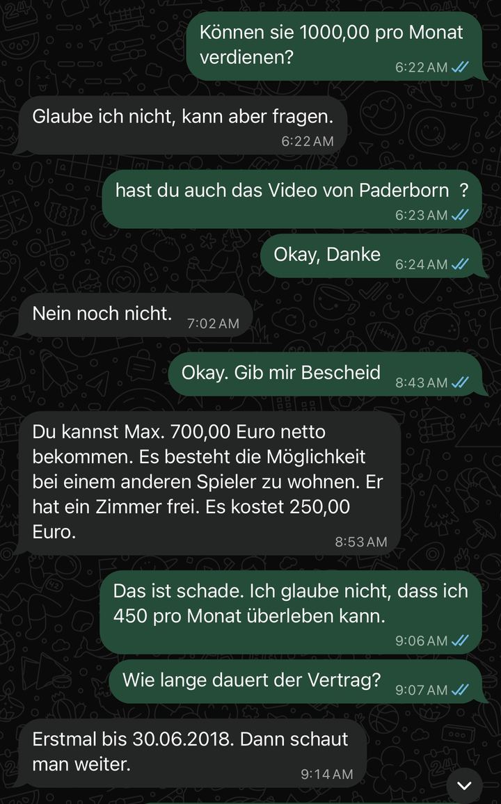 WhatsApp messages in German between David and his agent about a contract offer of 700 euros a month.